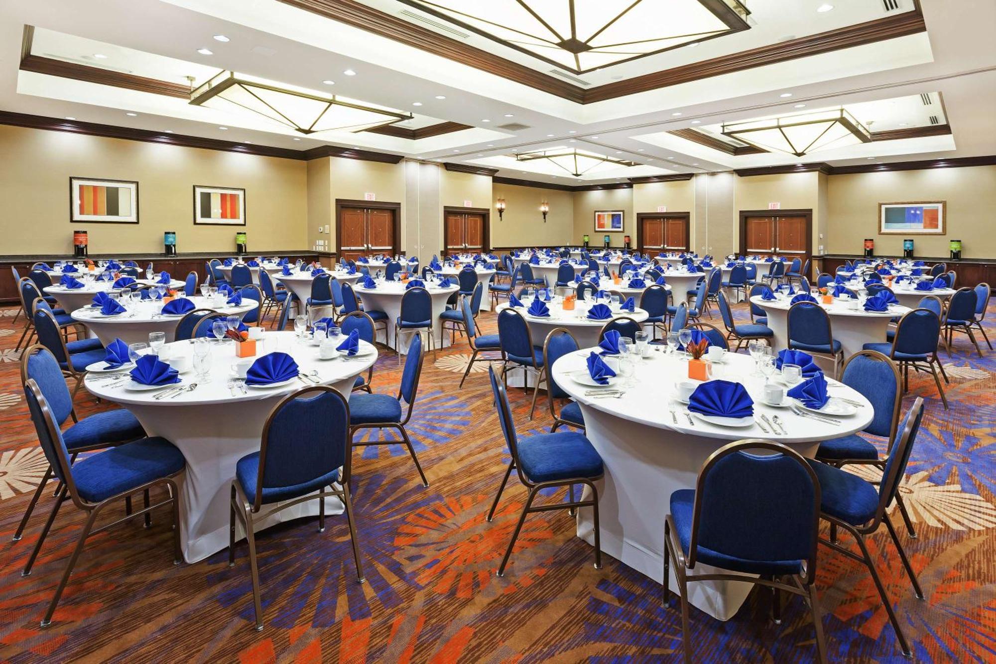 Hilton Garden Inn Midland Extérieur photo