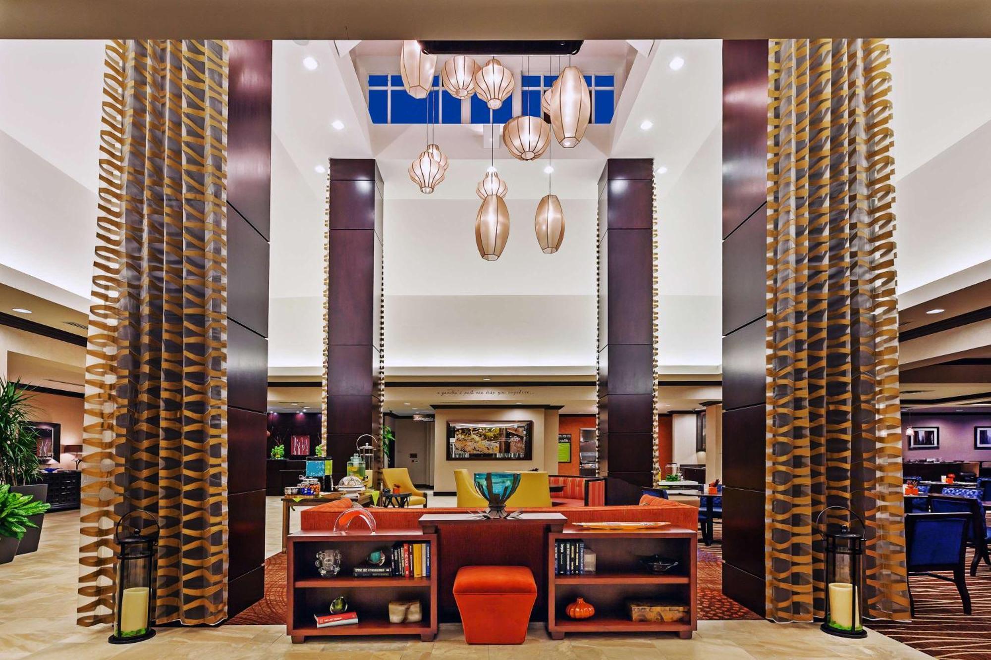 Hilton Garden Inn Midland Extérieur photo