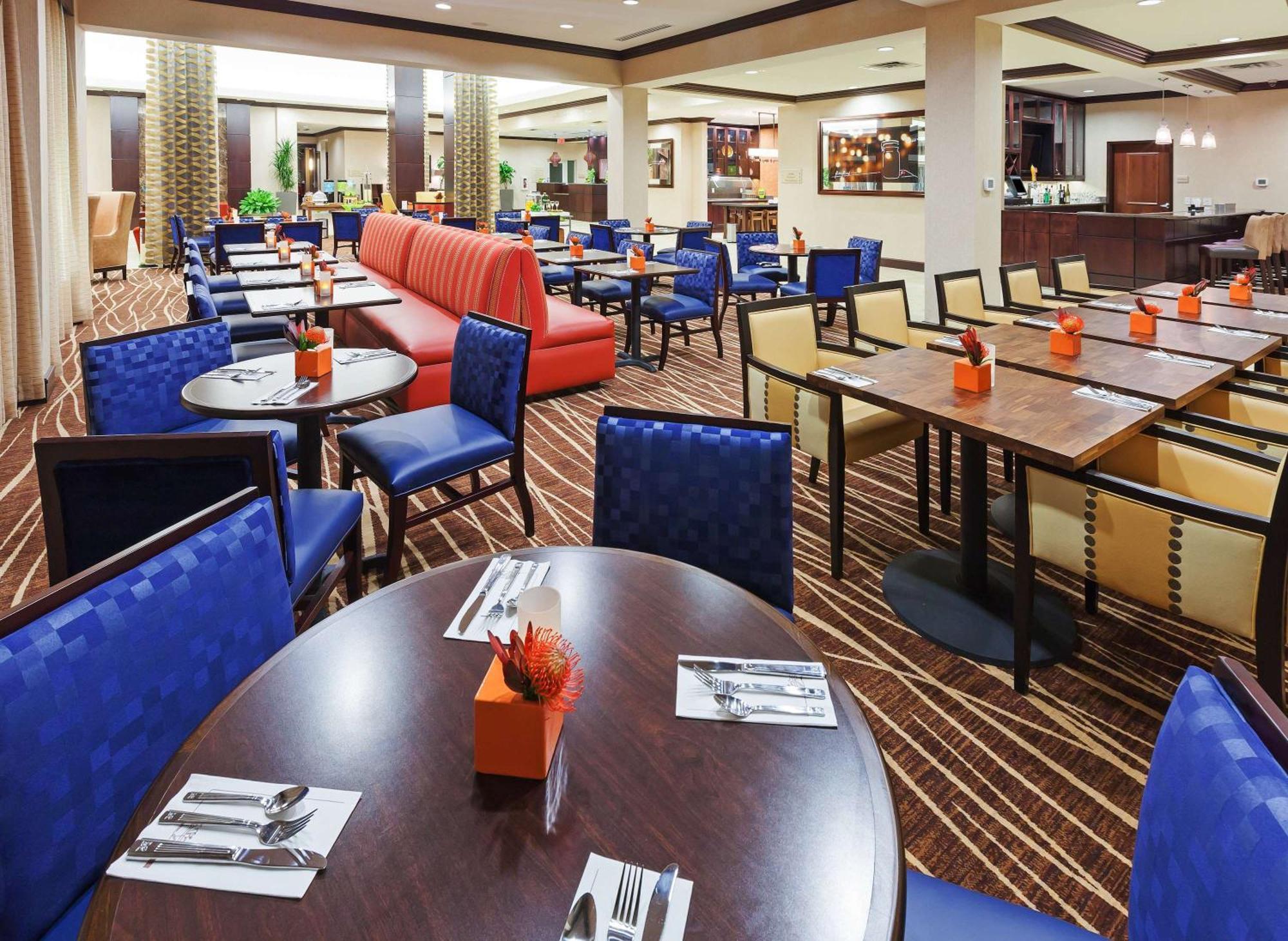 Hilton Garden Inn Midland Extérieur photo